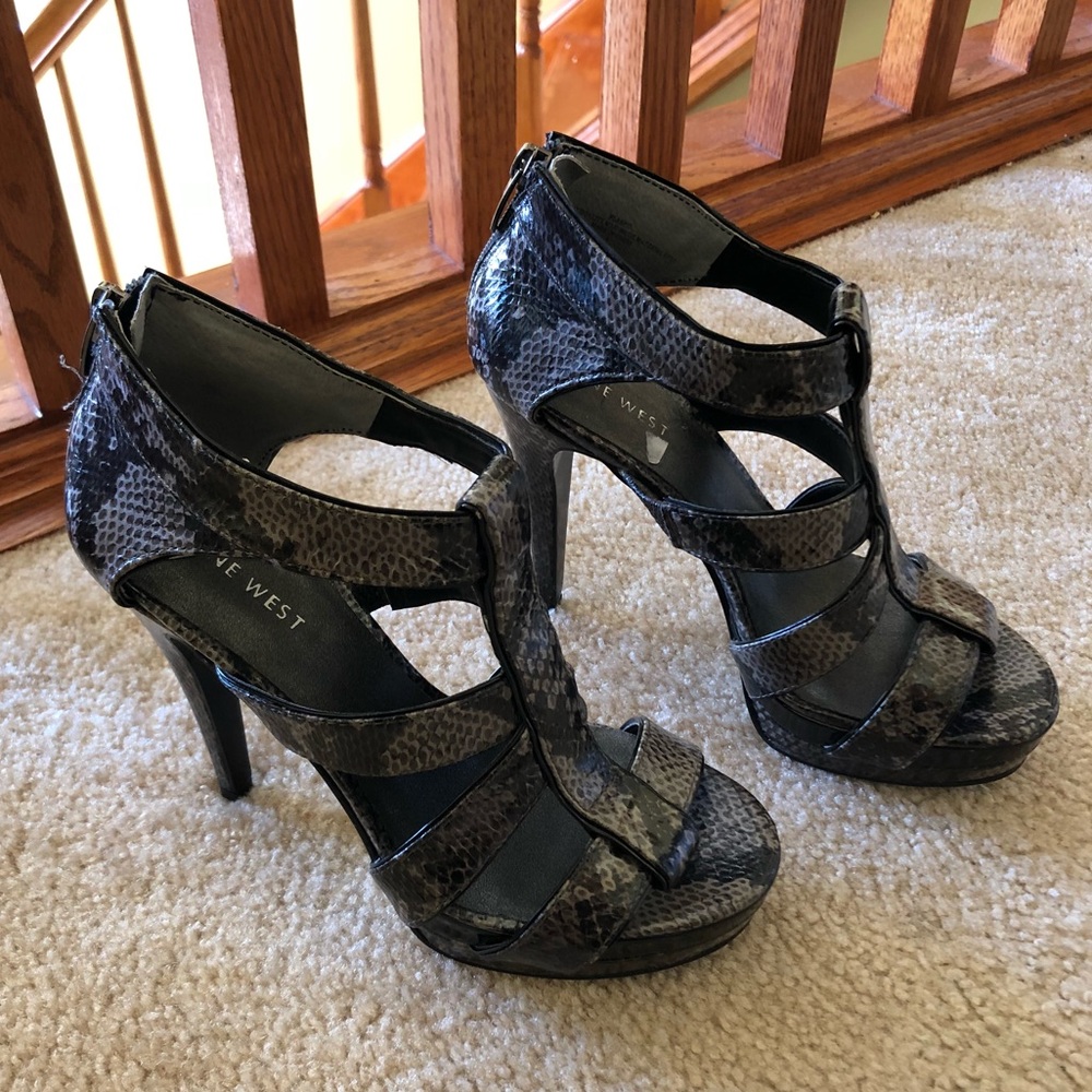 Brand new Nine West Flasho Sandals